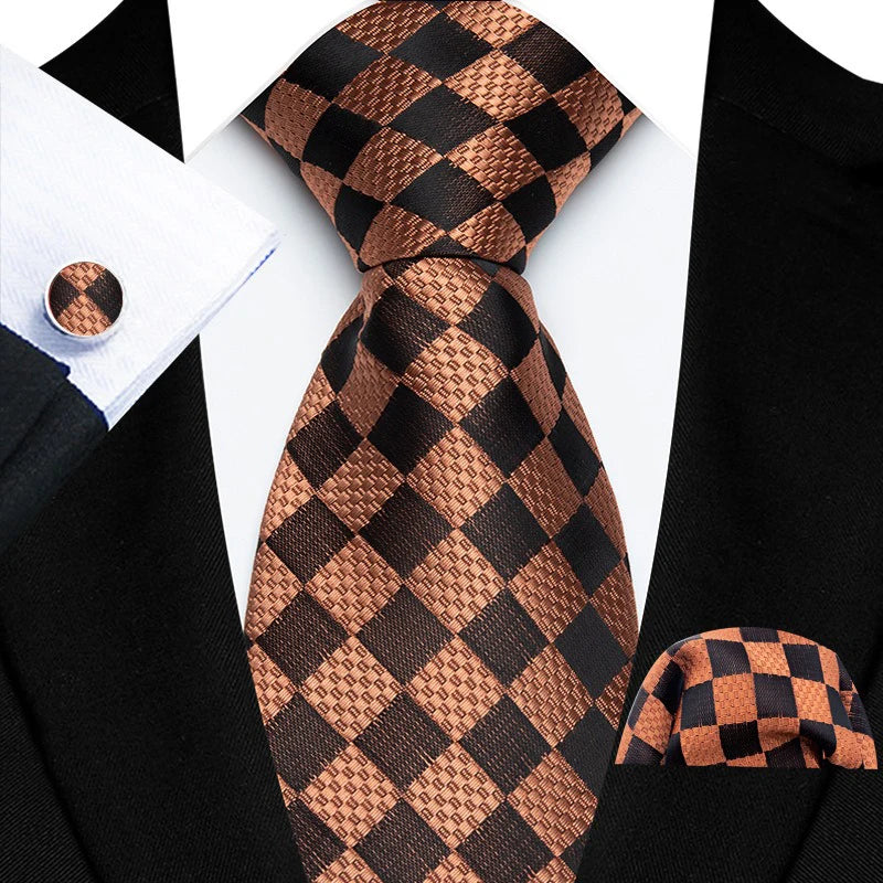Luxury Brand Design Tie for Men Tie Set Classic Plaid Necktie Cufflinks Handkerchief Set For Formal Wedding High Quality Gravata