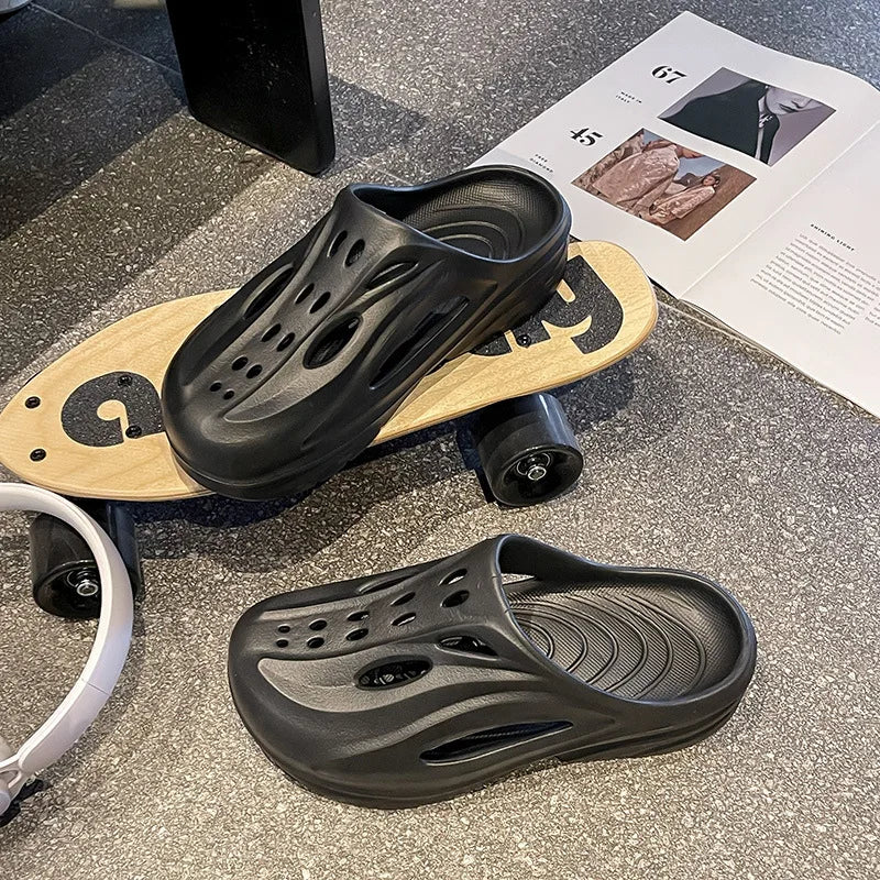 Thick-soled hole shoes men wear summer slippers stepping on shit hole shoes heightening slippers
