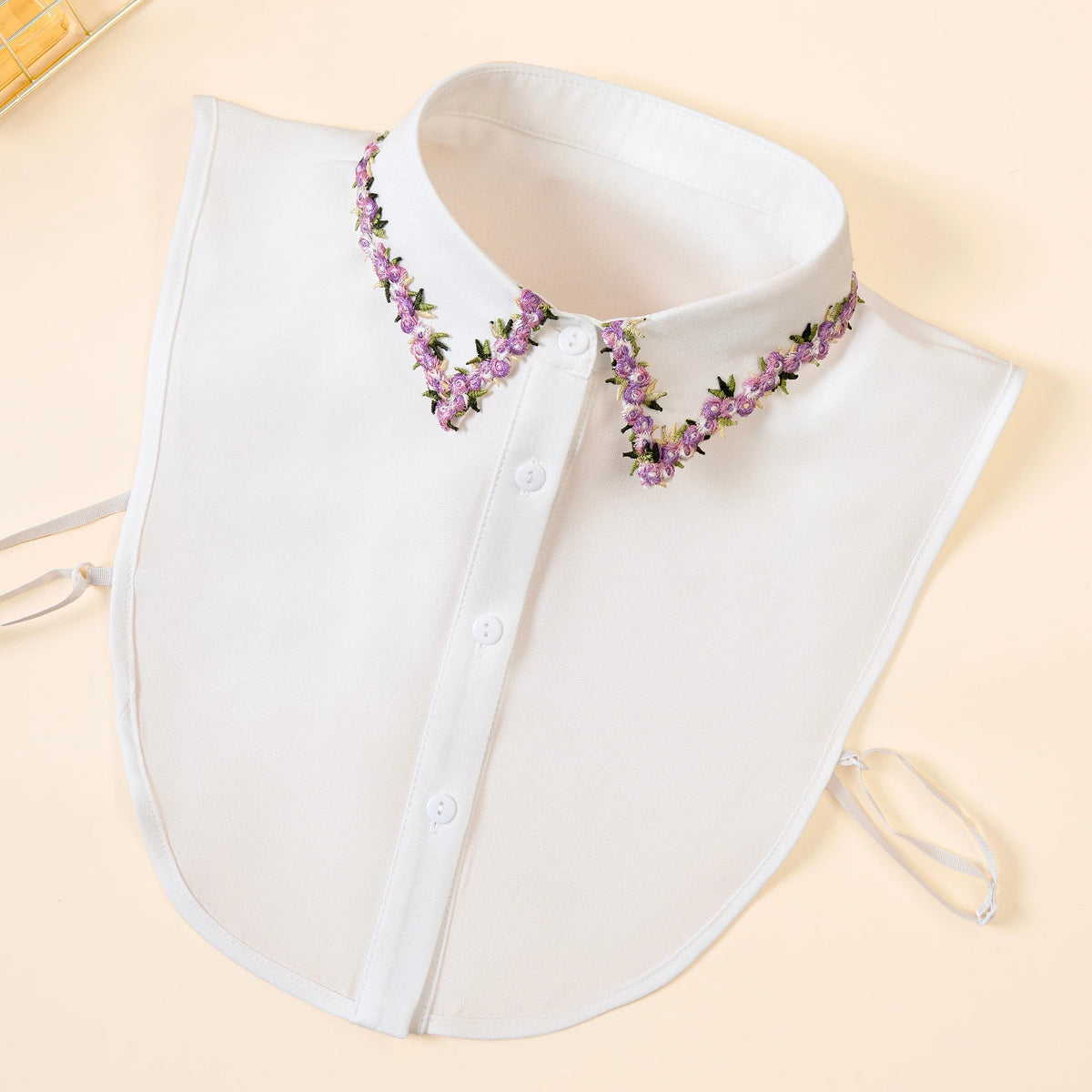 1 Piece of Women's Fake Collar, a Stylish and Versatile Decorative Collar, Featuring a Retro Round Neck Design, a White Fake Shi
