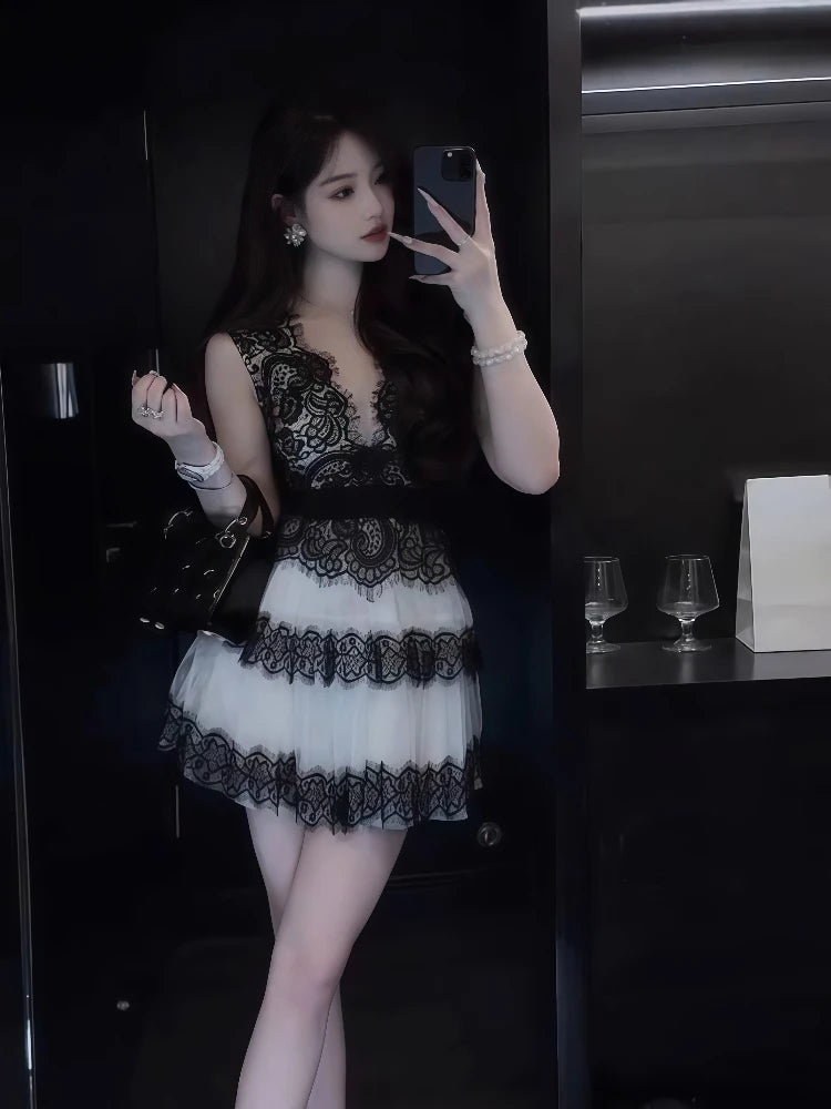 2025 Summer Elegant Embroidered Lace Contrasting Mini Dress Women Sexy Backless V Neck Hollow Out Sleeveless Slim Party Dress