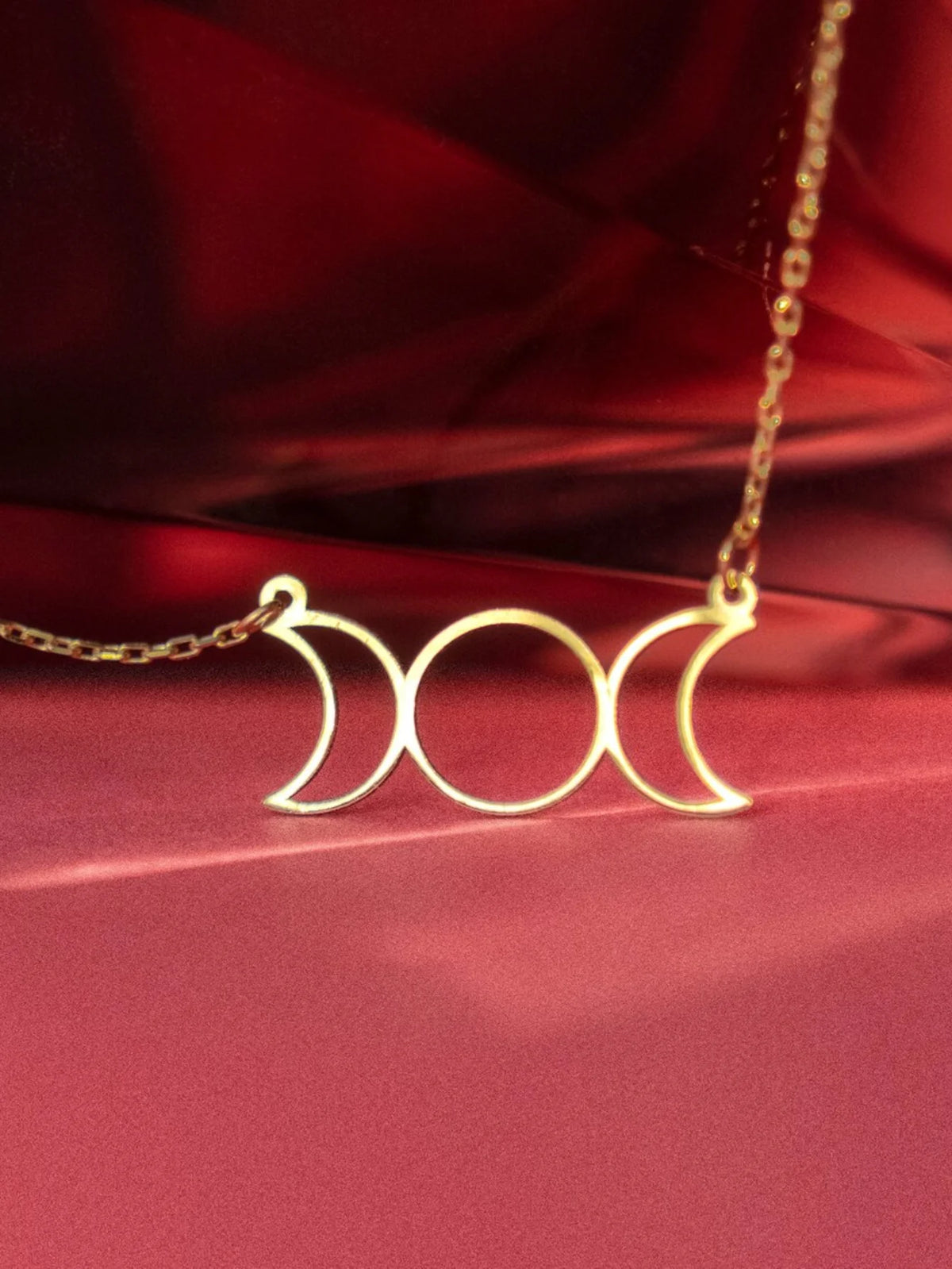 Triple Moon Goddess Sun Pentagram Stainless Steel Hecate Necklaces Witch Luna Necklace Jewelry esotericos y brujeria