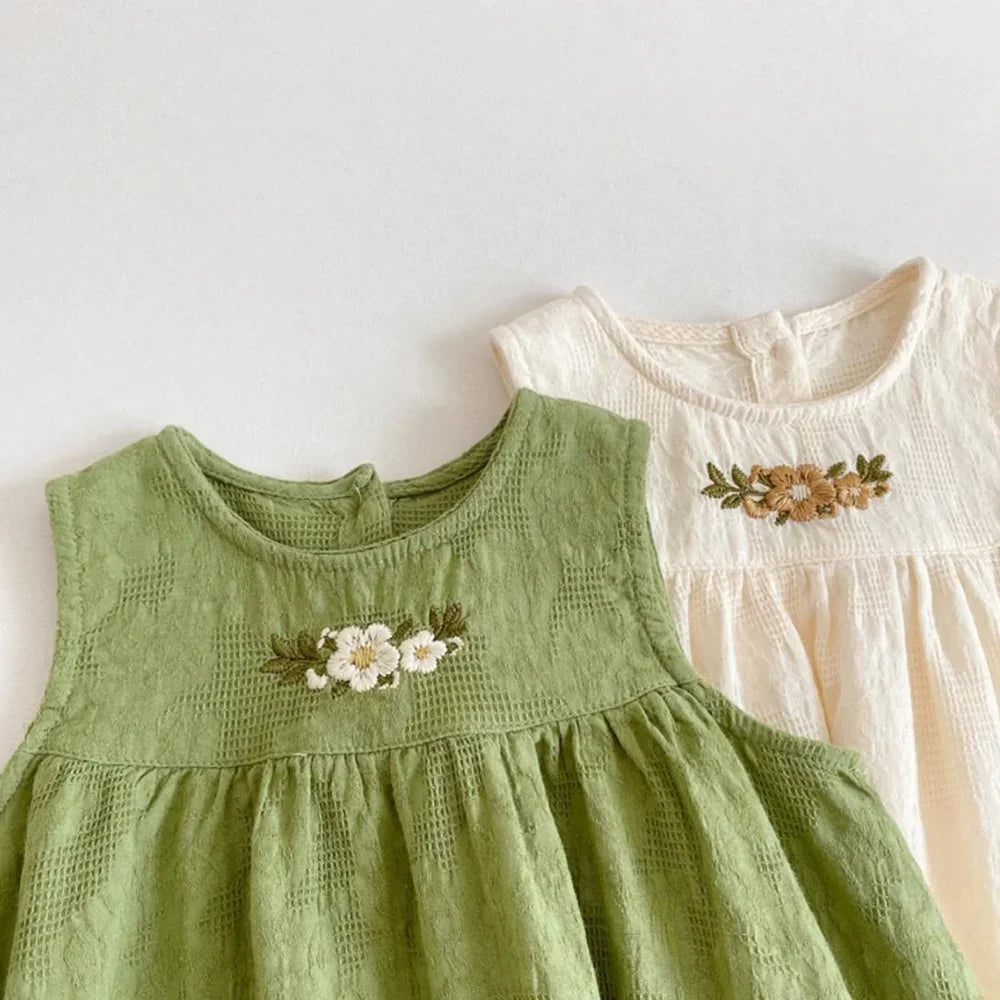 Bear Leader Korean Version Plain Color Girls Casual Dresses Summer Flower Embroidered Sleeveless Vest Dress Children's Clothing