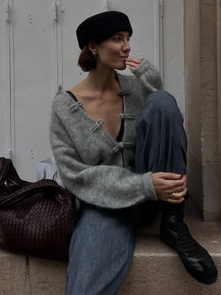 Elegant Knit Grey Women Cardigan Fashion Long Sleeve Button O-neck Female Knitwear 2026 Autumn Winter Fashion Lady Sweater