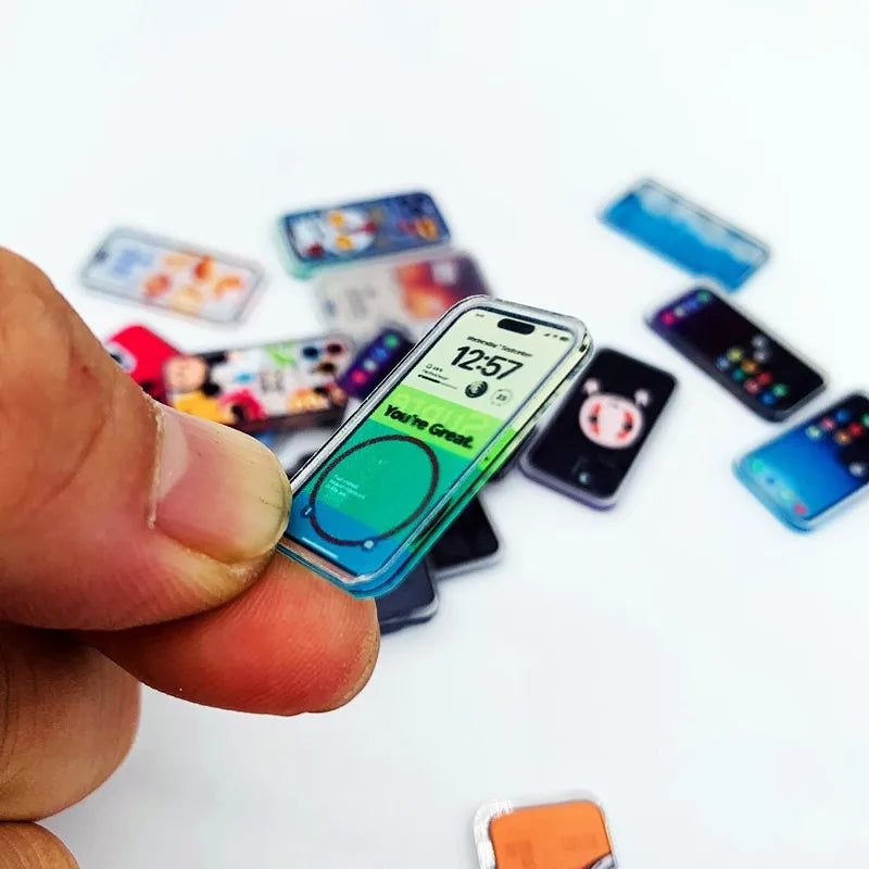 5 pieces 1:12 Dollhouse Mini Phone Mobile Phone Simulation Miniature Supermarket Decoration Model Dollhouse Accessories