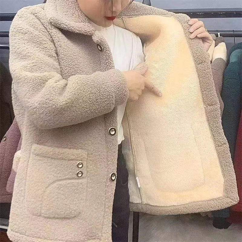 Winter Thick Fleece Single Breasted Lamb Fur Women's Coat Mom Wear Lapel Pocket Imitation Fur Warm Casual Jacket Female