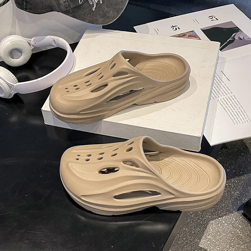 Thick-soled hole shoes men wear summer slippers stepping on shit hole shoes heightening slippers