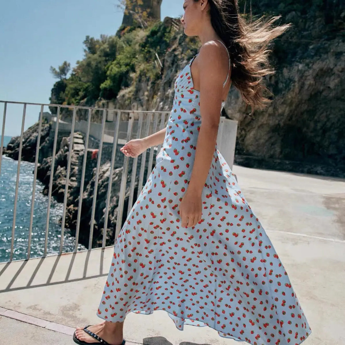 Spring Summer New Arrival Women's Fashionable Versatile V-neck Strawberry Print Strapless Dress Polyester Fiber A-line Skirt