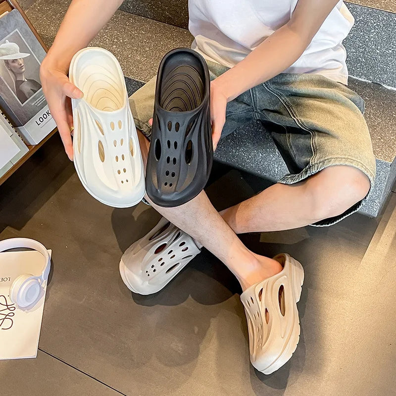 Thick-soled hole shoes men wear summer slippers stepping on shit hole shoes heightening slippers